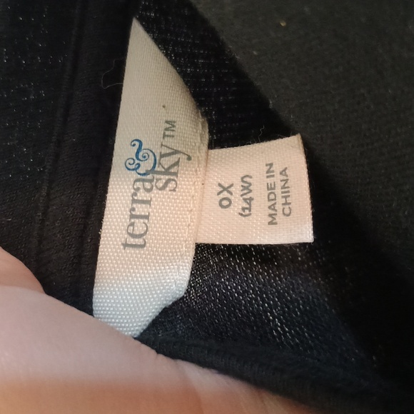 Terra & Sky Short Sleeve with holes on sleeves Dress 14W Black - Picture 3 of 3